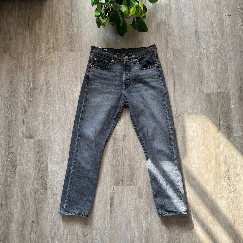 Levi’s 501 Classic Black Faded Look size 25